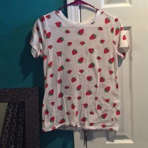 Strawberry printed tee
